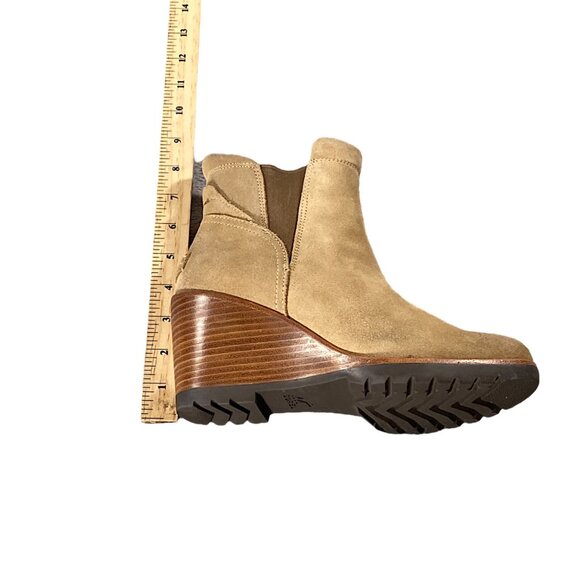 Sorel Boots Womens 7.5 Tan Nubuck Wedge Chelsea Ankle Booties After Hours Chic - Picture 10 of 15